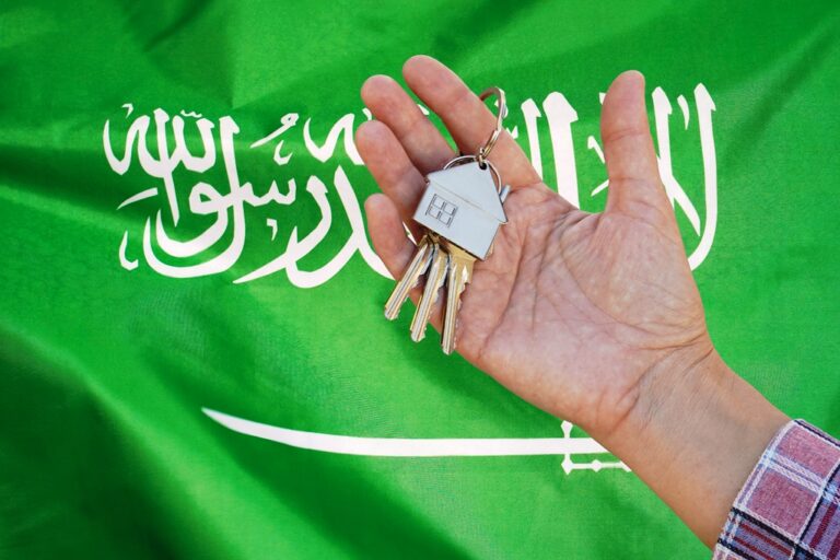 13 Questions to Ask when Hiring a Real Estate Agent in Saudi Arabia